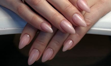 Femmes Flammes : Manucure à Evere