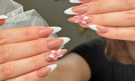 WL BeautyDolls : Manucure à Maubeuge