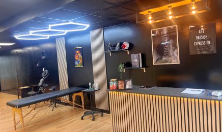 Inkona Studio • Tattoo & Piercing  : Institut de beauté à Saint-Brieuc