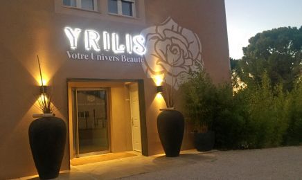 Institut de Beauté & SPA YRILIS : Institut de beauté à Saint-Rémy-de-Provence