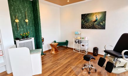 Beauty & Nails: Nagelstudio in Essen