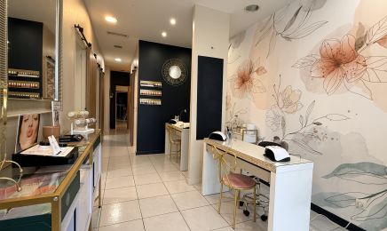Apolline Beauté Agde  : Manucure à Agde