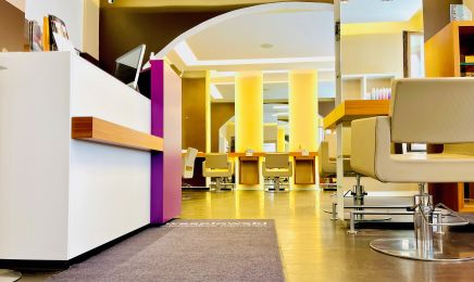 Weaam Kisso Hairstudio - La Biosthetique : Barbershop in München