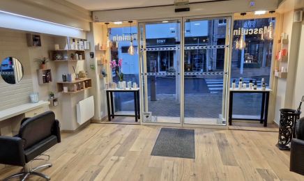 Nouvelle Vague : Coiffeur à Granville