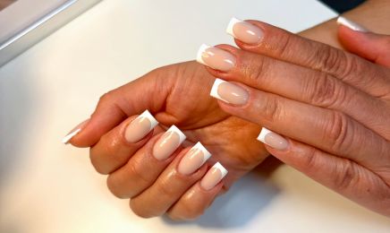 La Référence Beauté et Bien-Être : Manucure à Villeurbanne