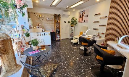 Natacha Beauté : Manucure à Le Lavandou