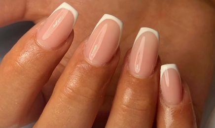 Blondie Nails  : Institut de beauté à Vineuil