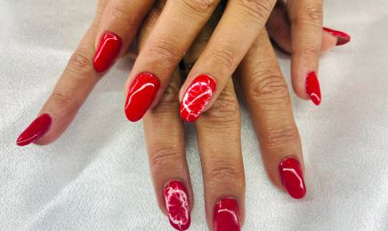 Ongles et Strass : Manucure à Aucaleuc