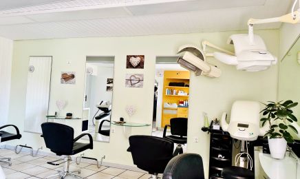 Salon Rutter: Barbershop in Dettum