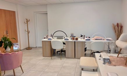 L'instant Beauté  : Manucure à Eloise