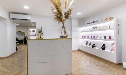 Hair world coiffure : Coiffeur à Châteauneuf-du-Pape
