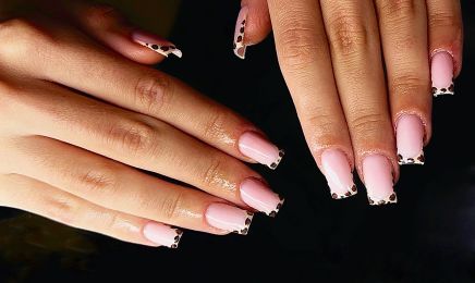 French Nails : Manucure à Villefranche-sur-Mer