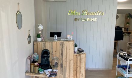 Mes Beautés by Carine : Manucure à Saint-Saturnin-lès-Avignon