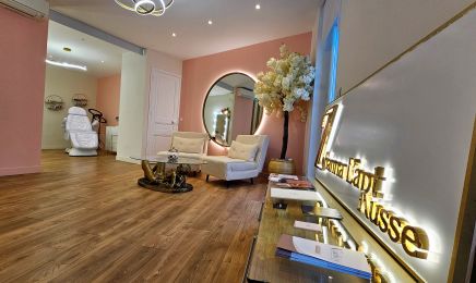 Zhanna l'art russe : Institut de beauté à Cannes