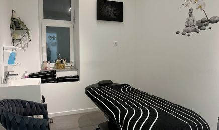 Hautsache Schön: Kosmetikstudio in Kissing