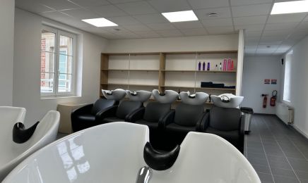 Lycée Saint Anselme - Pôle Coiffure : Coiffeur à Bernay