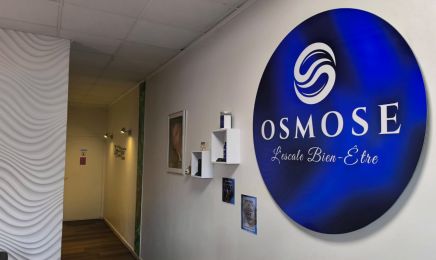 OSMOSE Centre de Flottaison et de Relaxation : Manucure à Baie-Mahault