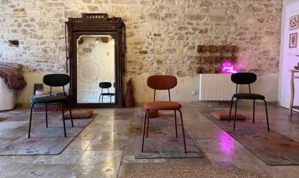 STUDIO YOGA I POSITIVE VIBES : Institut de beauté à Saint-Rémy-de-Provence