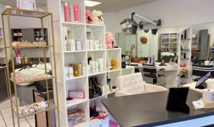 Friseursalon Artemis: Kosmetikstudio in Königsbronn