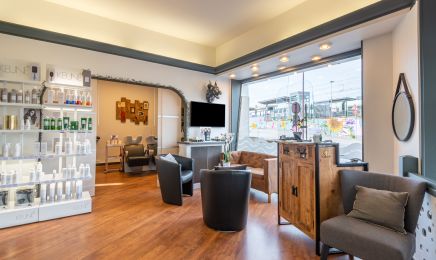 Nouvel' Hair : Coiffeur à Viroflay