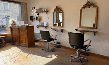 Mélanie Coiffure & Nails  : Coiffeur à Valdahon