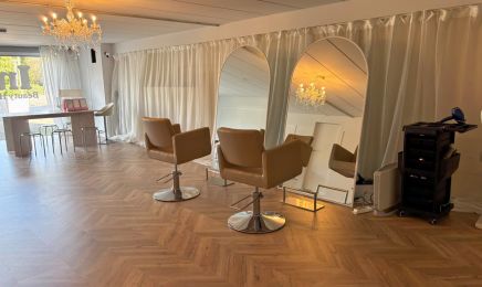 Rougui chez Ini studio : Coiffeur à Neupré