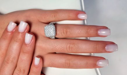 Alina Nails 64 : Manucure à Anglet