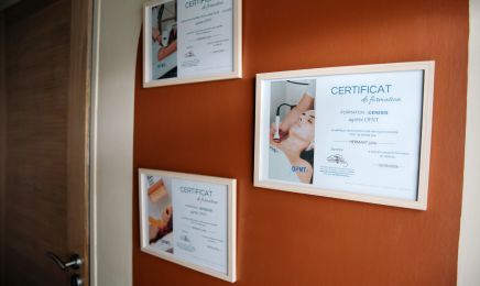 Miroir de Soi - Cabinet d'Accompagnement Esthétique : Coiffeur à Racquinghem