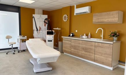 Lunéa Head Spa au studio 412 : Institut de beauté à Neuville-de-Poitou