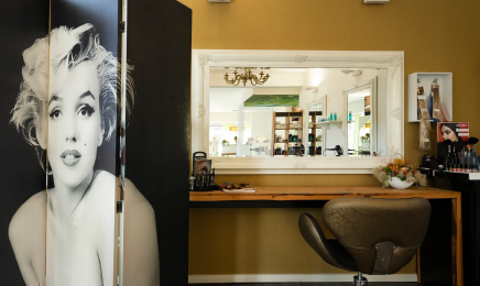 Hair and More Sibel und Friseure: Kosmetikstudio in Kaltenkirchen