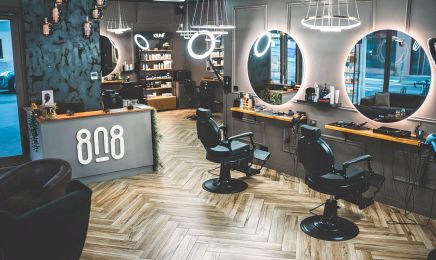 808 : Coiffeur à Lyon