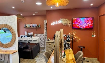 Au Fauteuil du Coiffeur : Institut de beauté à Saint-Pierre-d'Oléron