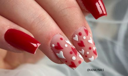 Kaenaly Nails Chez Rêve En Couleur : Institut de beauté à Le Pradet