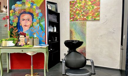 Hair By Hair: Kosmetikstudio in Waltrop
