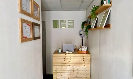 Gloire ô bien-être• Massage bien-être  Drainage lymphatique•Kobido•Intra-buccal  : Institut de beauté à Saint-Étienne