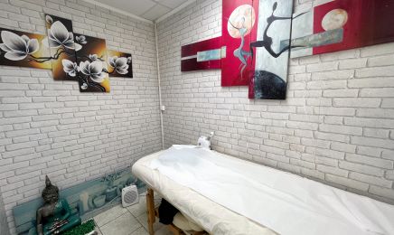 Thiraviya beauté  : Manucure à Asnières-sur-Seine