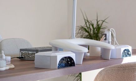 Maison Héra : Manucure à Poussan