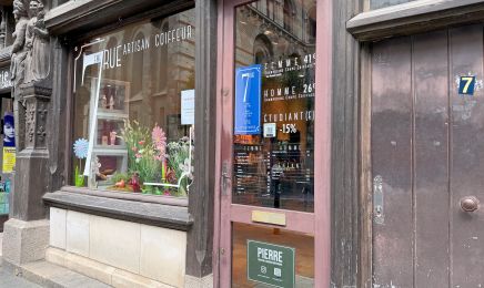 Pierre Coiffeur Barbier Indépendant ( Chez 7eme Rue ) : Coiffeur à Angers