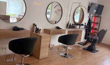 Sbc Beauty - prothésiste ongulaire et barber : Manucure à Toussieu