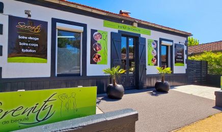 Centre de Bien-être & d’Esthétique SERENITY : Manucure à Arès