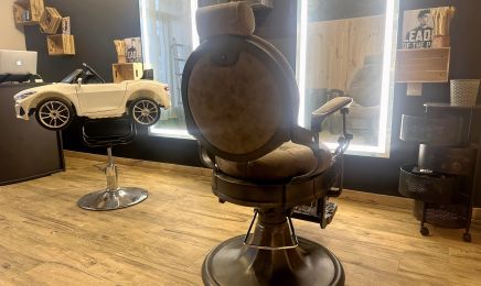 Le Cabanon de la Barbière : Coiffeur à Grenade