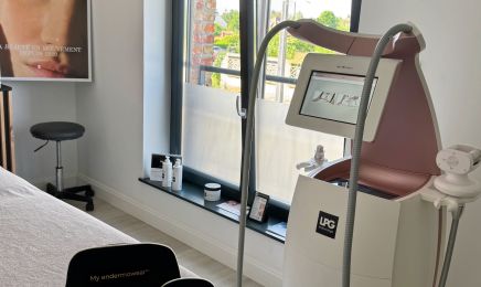 Tao Yin  : Coiffeur à Carvin