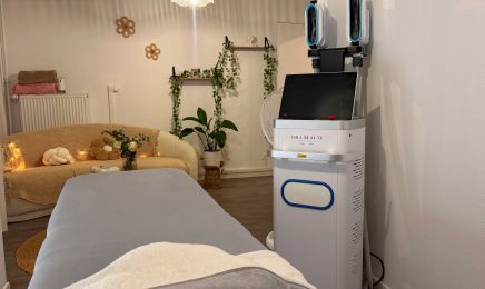 Isra Beauty : Manucure à Vénissieux