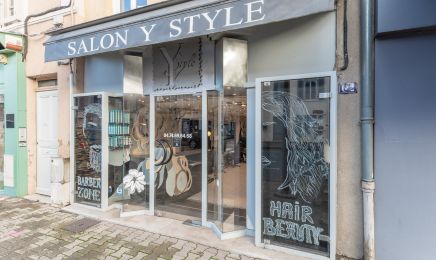 Y Style : Coiffeur à Belleville