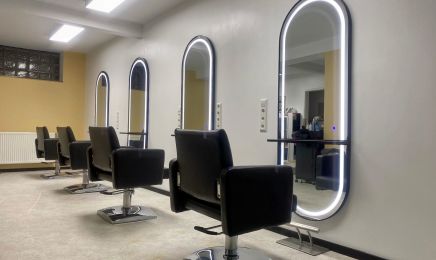 Georg Hairstudio: Kosmetikstudio in Stutensee
