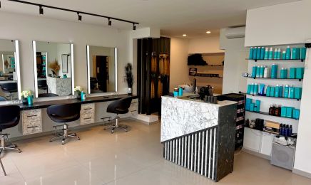 Salon Moon: Friseur in Augsburg