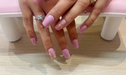Nails by M : Institut de beauté à Audenge