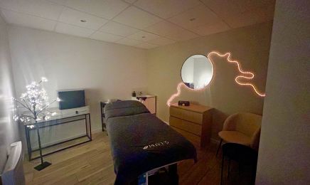 L'atelier beauté by Clara (Institut du temps pour soi) : Manucure à Locmaria-Grand-Champ