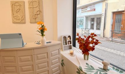 Pure Beauty : Institut de beauté à Saint-Genix-les-Villages