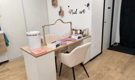 Laëtitia Purple Nails : Manucure à Benfeld